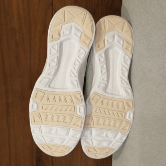 New APL TechLoom Tracer Knit Training Shoe size 7.5 - Picture 5 of 5